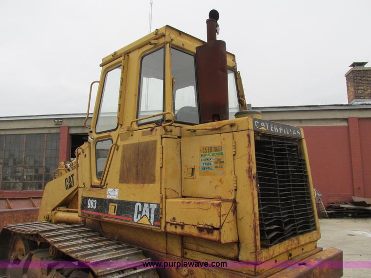 image for item F4151 1984 Caterpillar 963 track loader