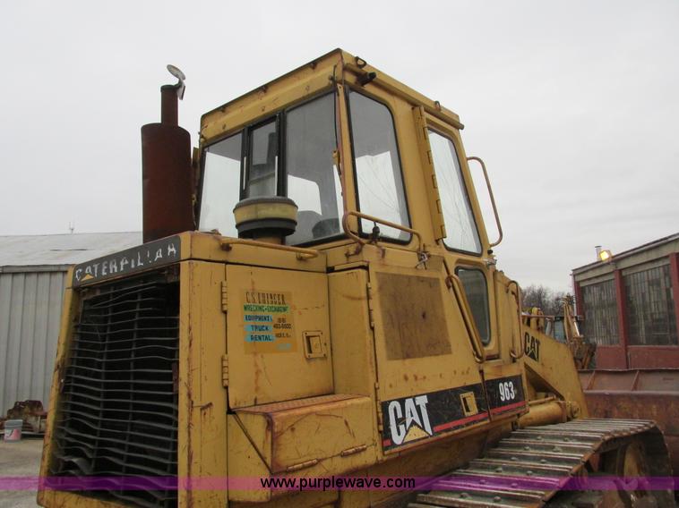 image for item F4151 1984 Caterpillar 963 track loader