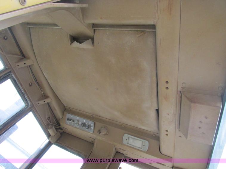 image for item F4151 1984 Caterpillar 963 track loader
