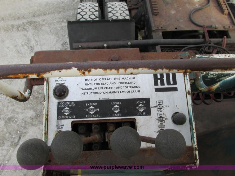 image for item F4197 1979 Mack crane hoist semi truck