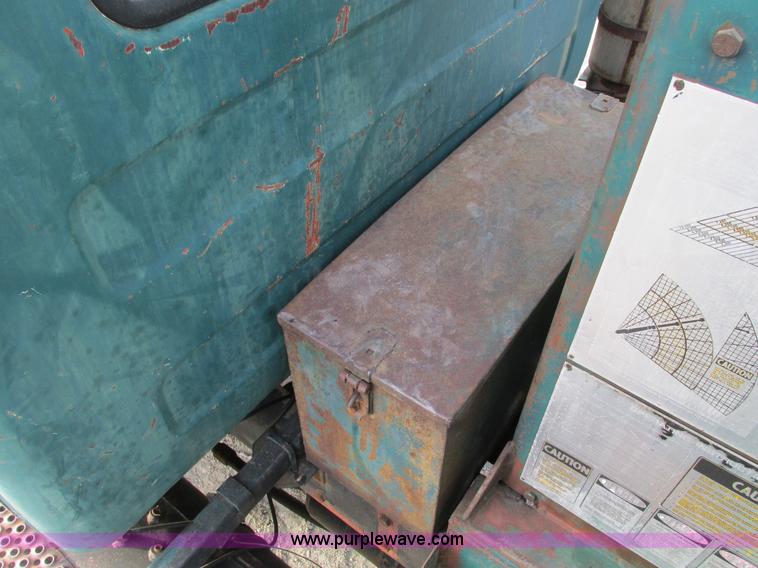 image for item F4197 1979 Mack crane hoist semi truck