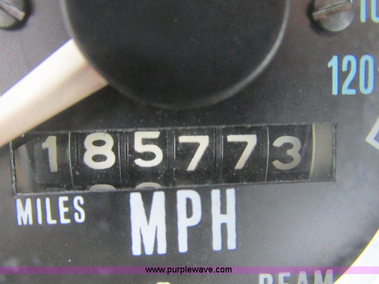 image for item F4197 1979 Mack crane hoist semi truck