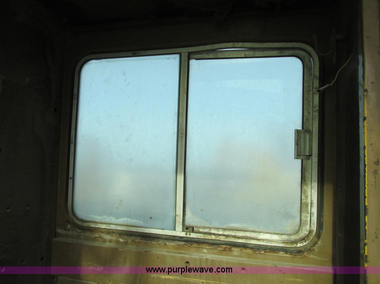 image for item F4200 1988 Caterpillar 225B LC excavator