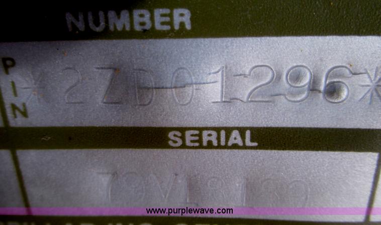 image for item F4200 1988 Caterpillar 225B LC excavator