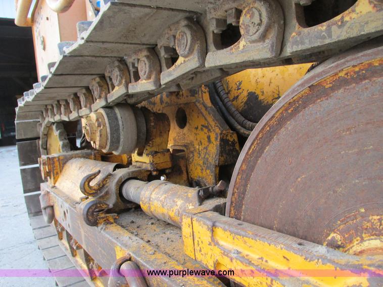 image for item F4209 1985 John Deere 350C dozer