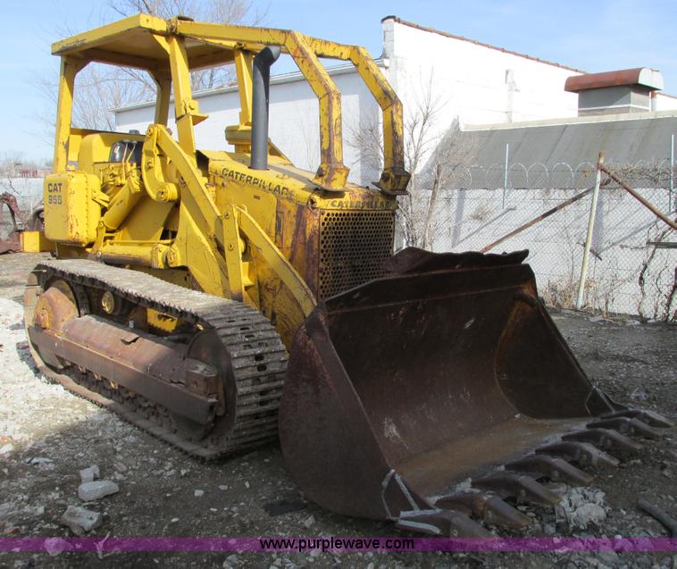 image for item F4211 1965 Caterpillar 955 track loader