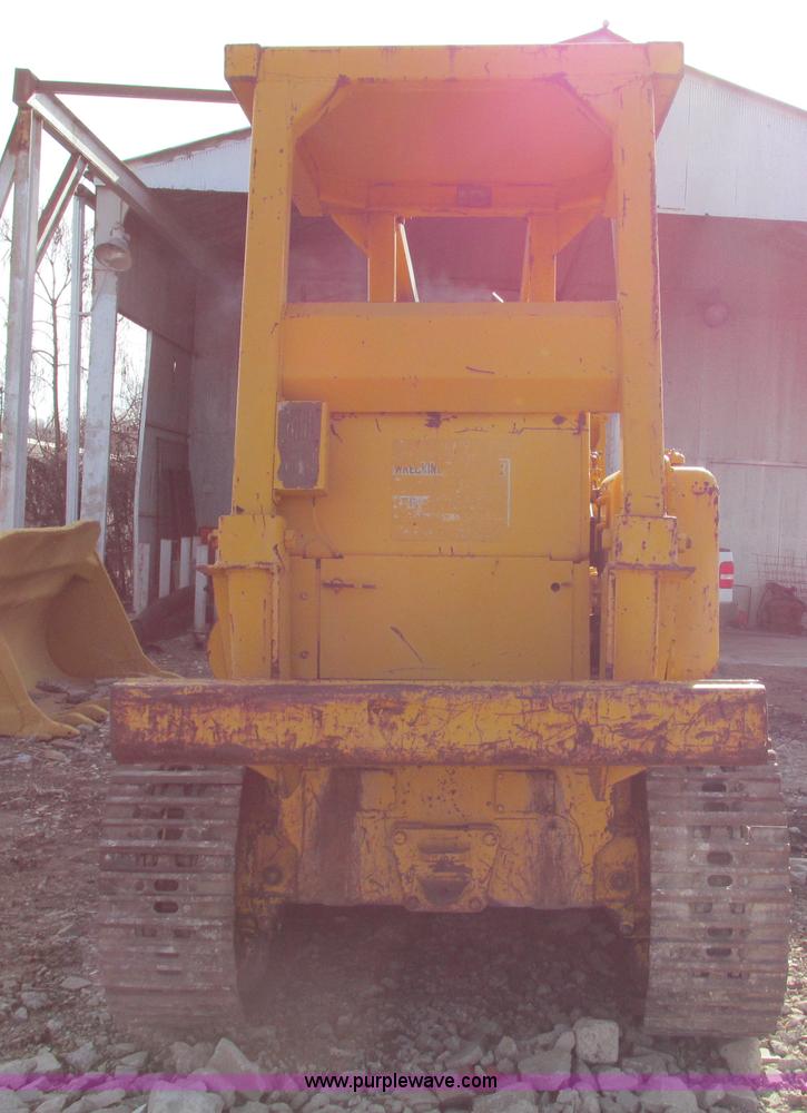image for item F4211 1965 Caterpillar 955 track loader