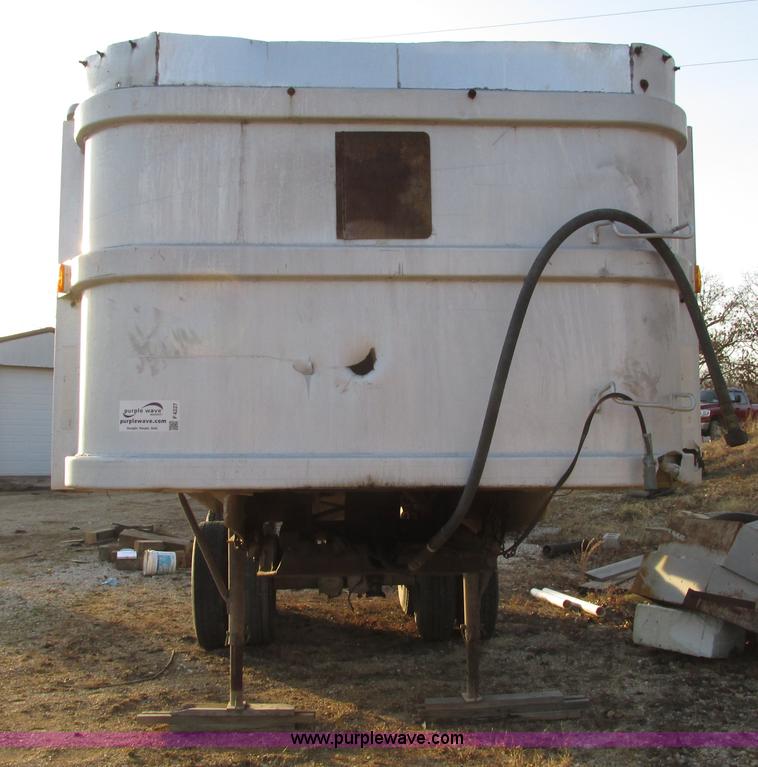 image for item F4227 1977 Highway TA 2442 24' aluminum end dump trailer