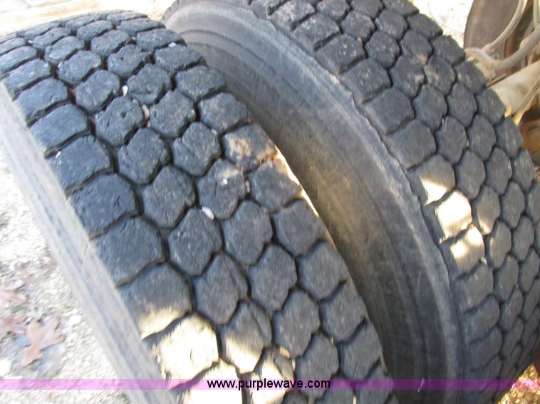 image for item F4227 1977 Highway TA 2442 24' aluminum end dump trailer