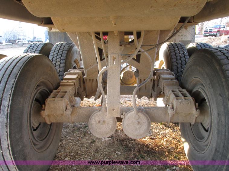 image for item F4227 1977 Highway TA 2442 24' aluminum end dump trailer