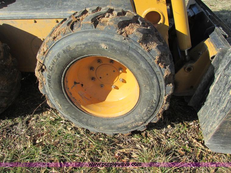 image for item F4247 2003 Case 70XT skid steer