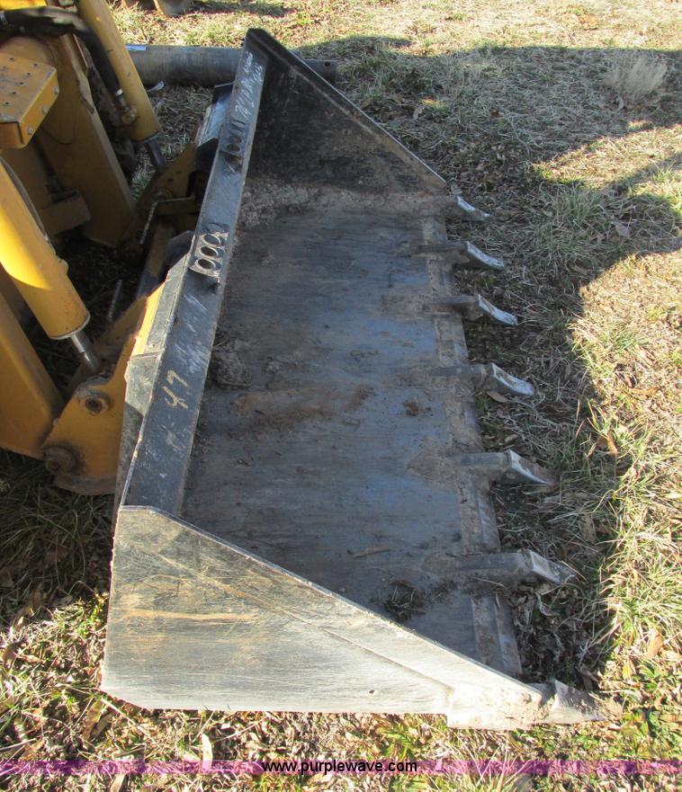 image for item F4247 2003 Case 70XT skid steer