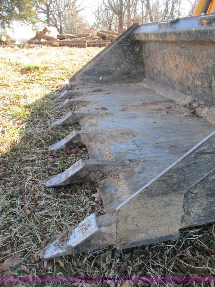 image for item F4247 2003 Case 70XT skid steer