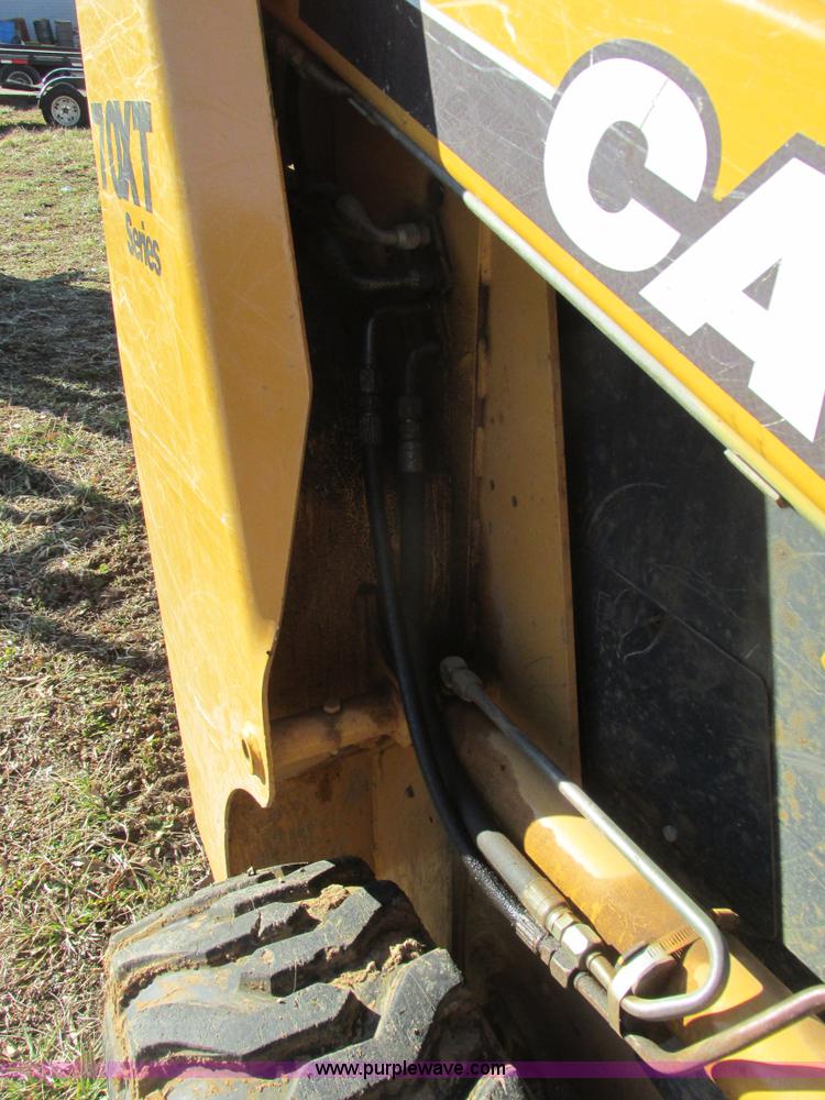 image for item F4247 2003 Case 70XT skid steer