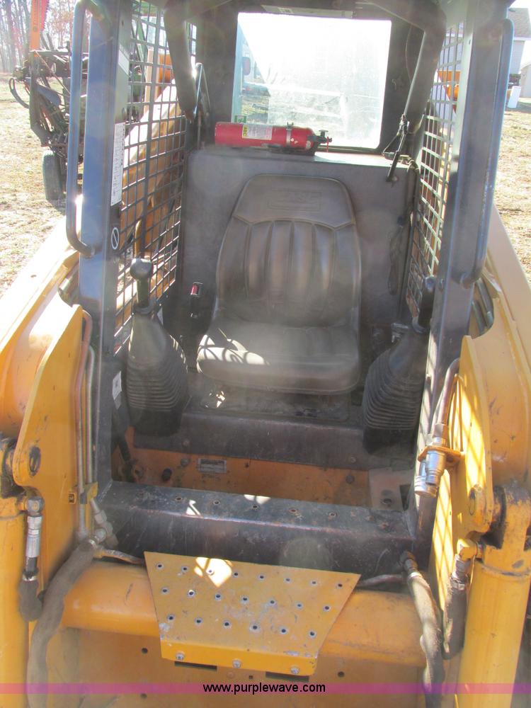 image for item F4247 2003 Case 70XT skid steer