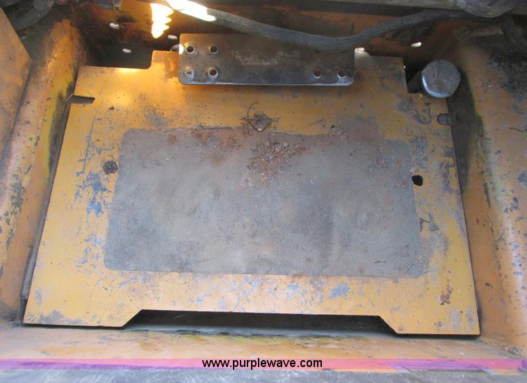 image for item F4247 2003 Case 70XT skid steer