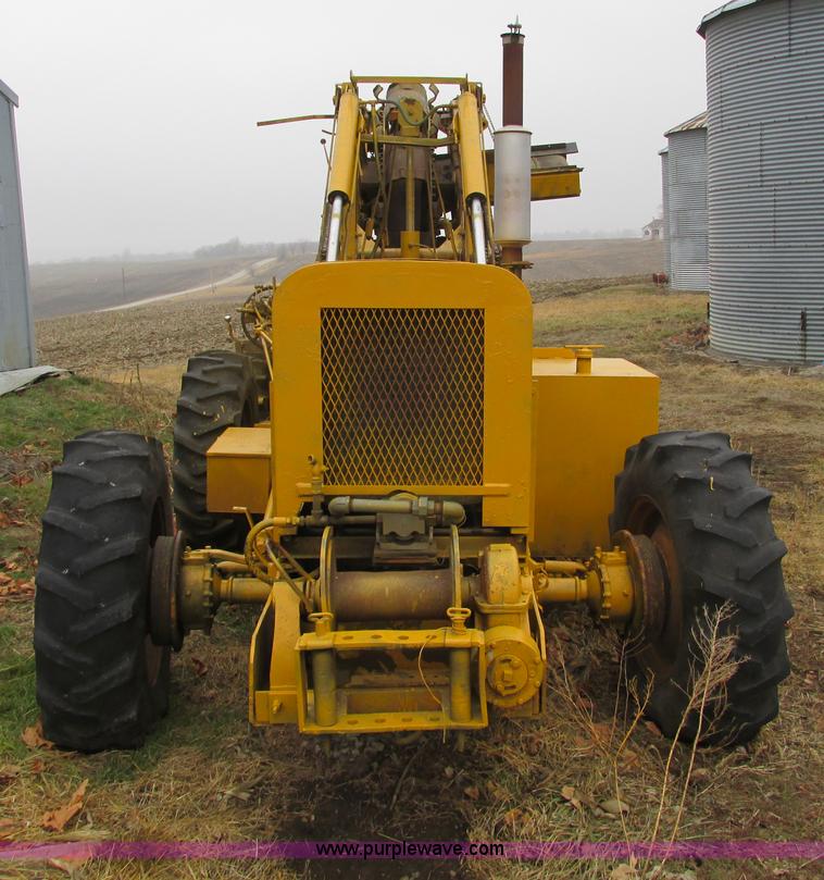 image for item F4271 Speicher Bros 600 tandem traction trencher