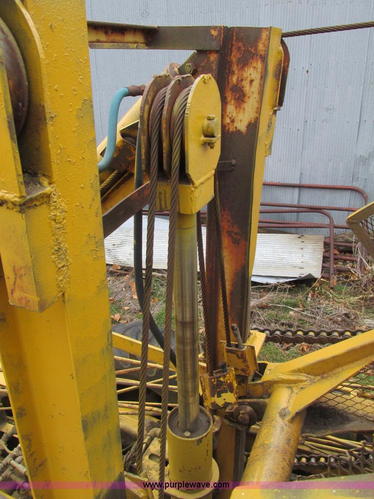 image for item F4271 Speicher Bros 600 tandem traction trencher