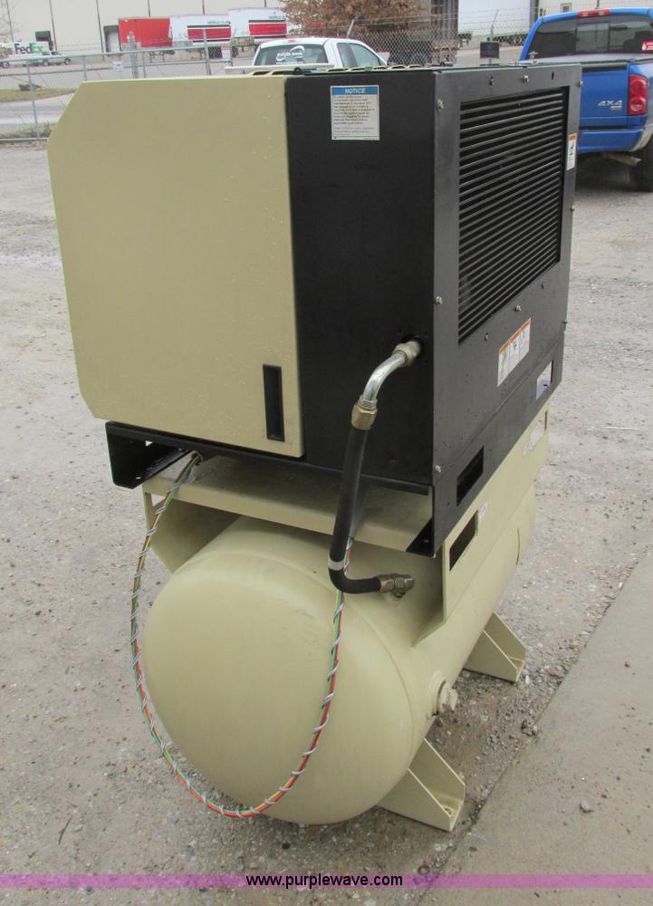 image for item F4298 Ingersoll Rand SSR-HP7.5 air compressor