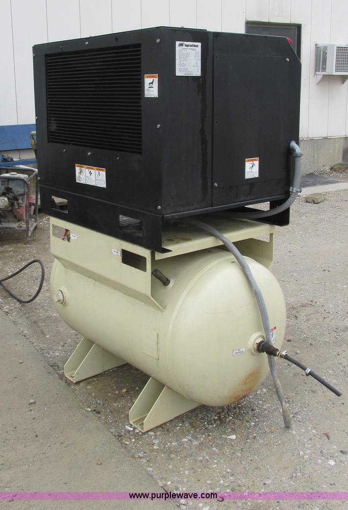 image for item F4298 Ingersoll Rand SSR-HP7.5 air compressor