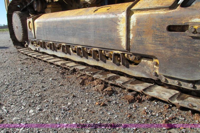 image for item F4705 2007 John Deere 850J LT dozer