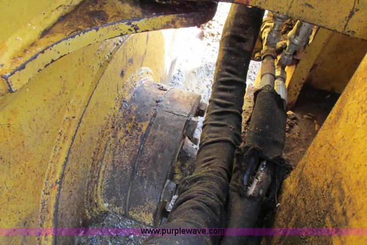 image for item F4705 2007 John Deere 850J LT dozer