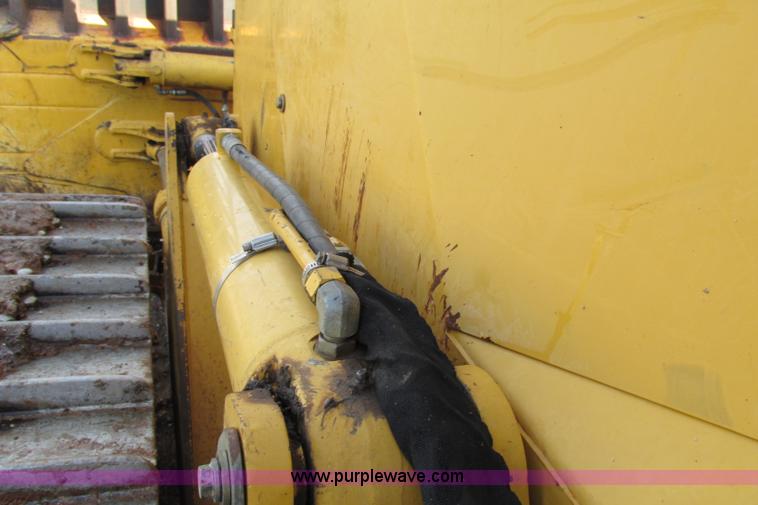 image for item F4705 2007 John Deere 850J LT dozer