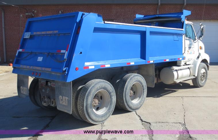 image for item F6587 1997 Ford Louisville dump truck