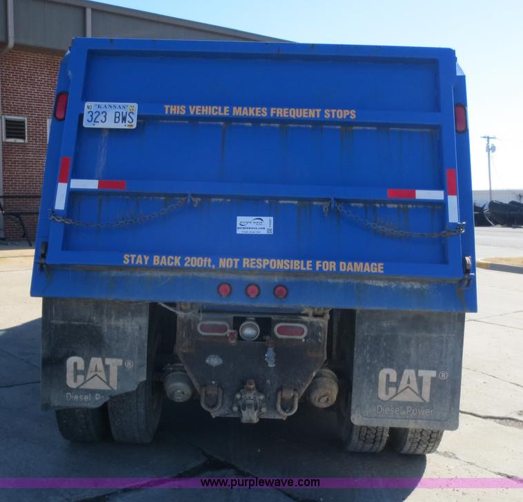 image for item F6587 1997 Ford Louisville dump truck
