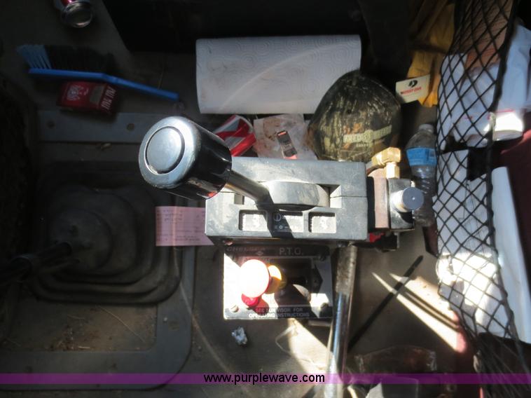 image for item F6587 1997 Ford Louisville dump truck