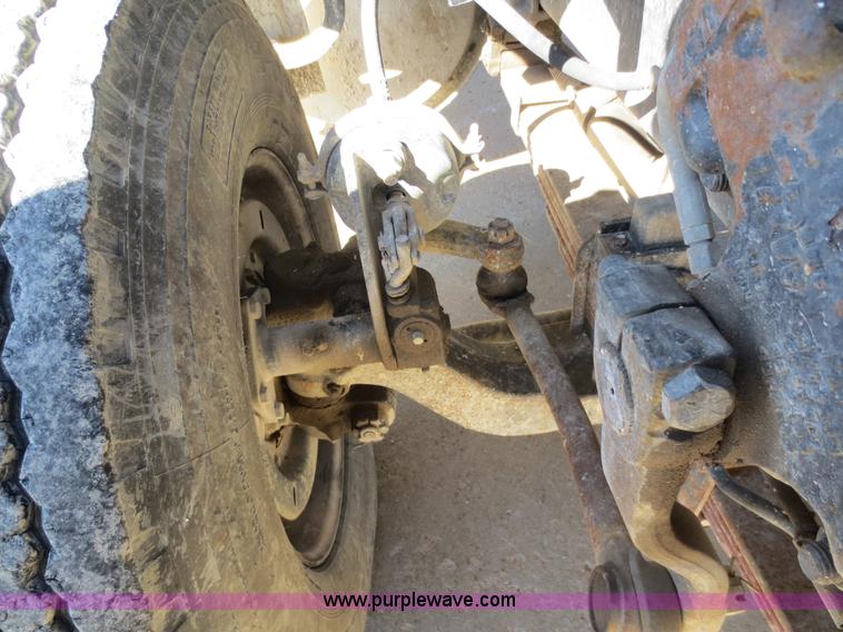 image for item F6587 1997 Ford Louisville dump truck