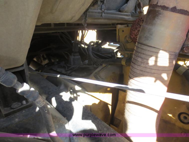 image for item F6587 1997 Ford Louisville dump truck