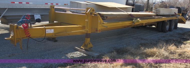 image for item F6588 2000 Behnke 14 ton equipment trailer