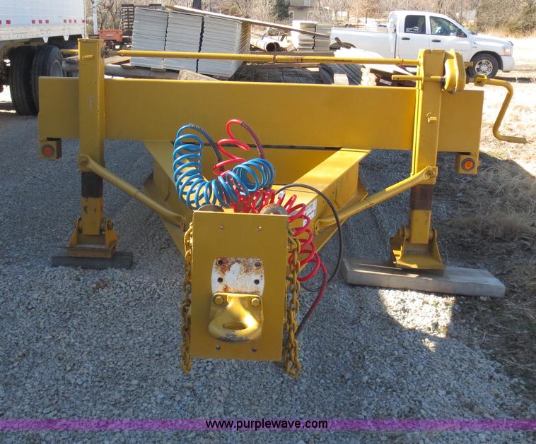 image for item F6588 2000 Behnke 14 ton equipment trailer