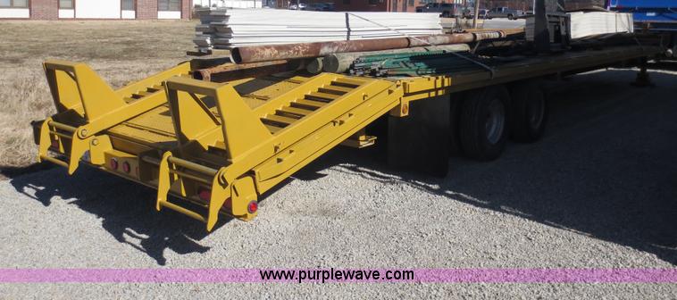 image for item F6588 2000 Behnke 14 ton equipment trailer