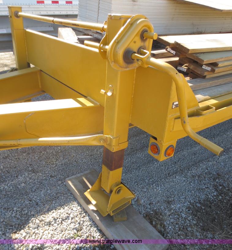 image for item F6588 2000 Behnke 14 ton equipment trailer