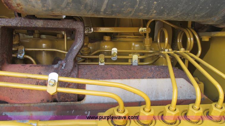 image for item G5638 2002 Caterpillar 140H motor grader