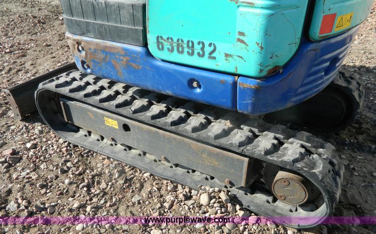 image for item G7677 2006 IHI 15NX2 mini excavator