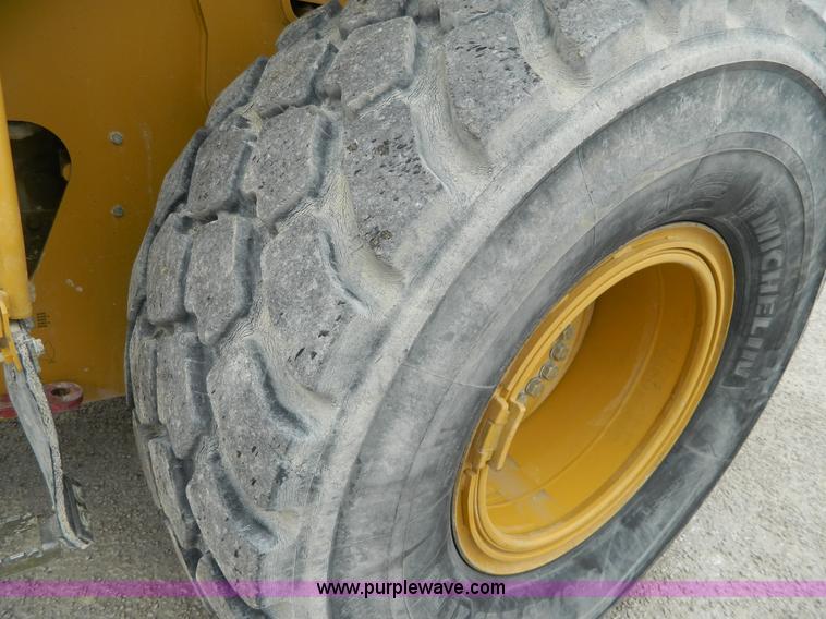 image for item G7680 2005 Caterpillar 930G articulated wheel loader