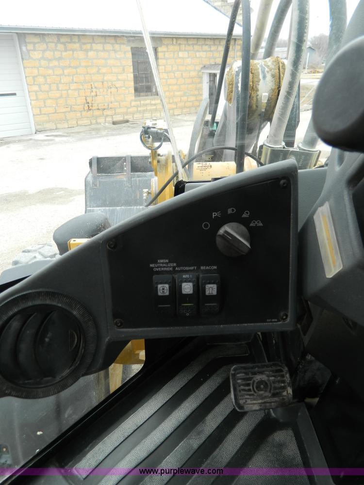 image for item G7680 2005 Caterpillar 930G articulated wheel loader
