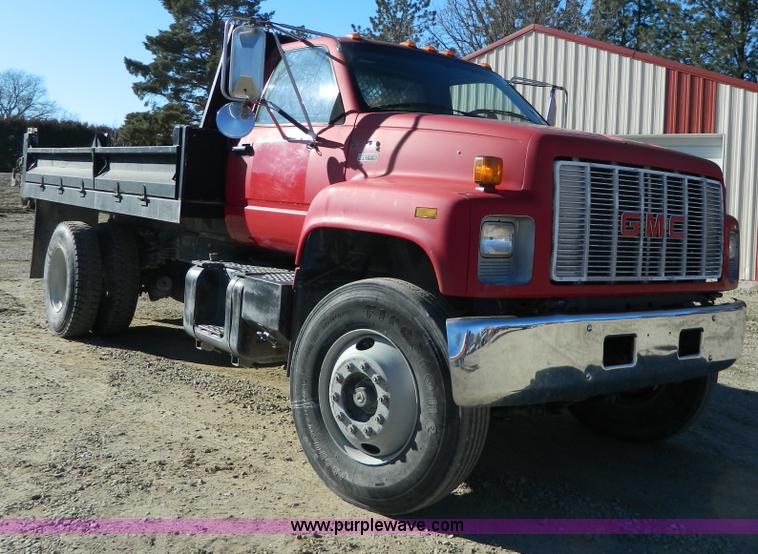 image for item Y9043 1994 GMC TopKick dump truck