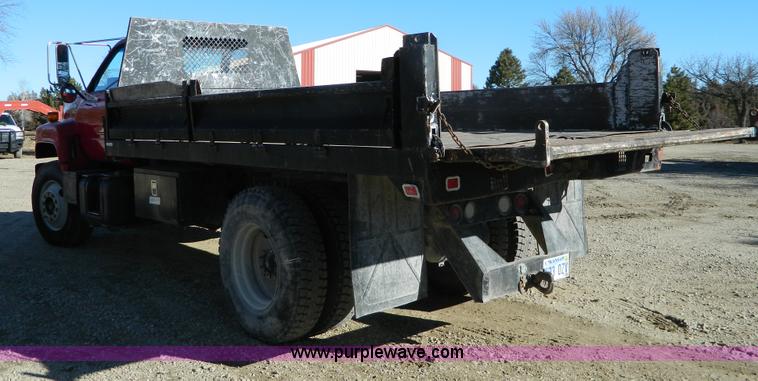 image for item Y9043 1994 GMC TopKick dump truck