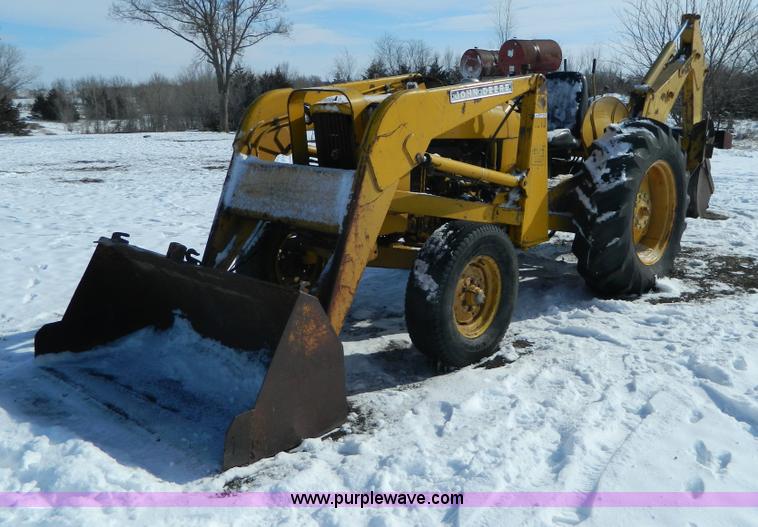 image for item Y9050 John Deere 1010 backhoe