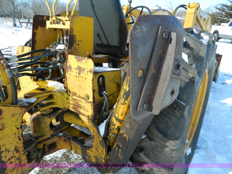 image for item Y9050 John Deere 1010 backhoe