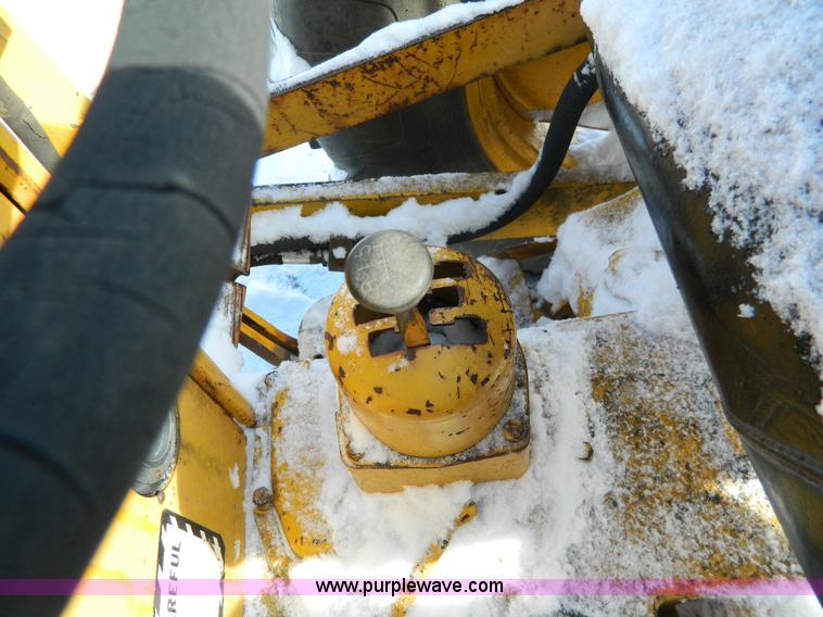 image for item Y9050 John Deere 1010 backhoe