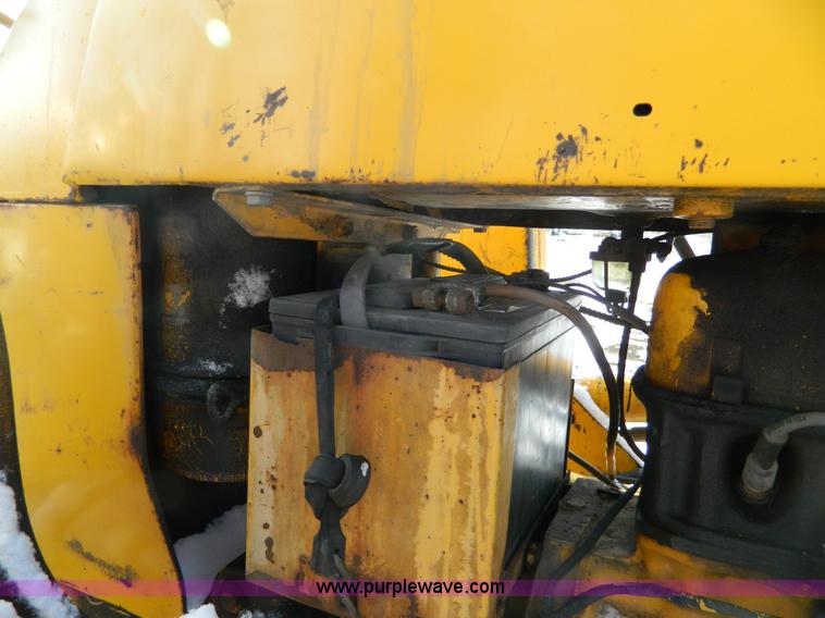 image for item Y9050 John Deere 1010 backhoe