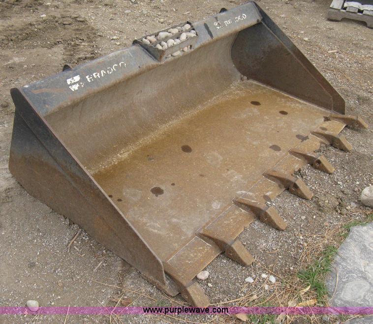 Bradco skid steer bucket in Wichita, KS Item E3076 sold Purple Wave