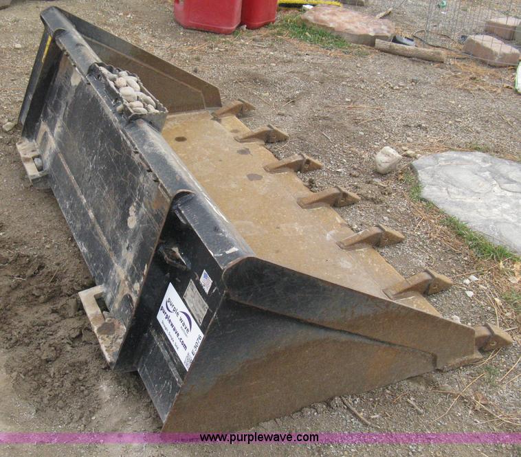 image for item E3076 Bradco skid steer bucket