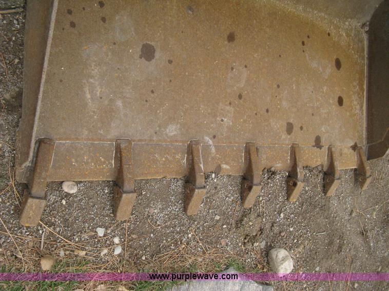 image for item E3076 Bradco skid steer bucket