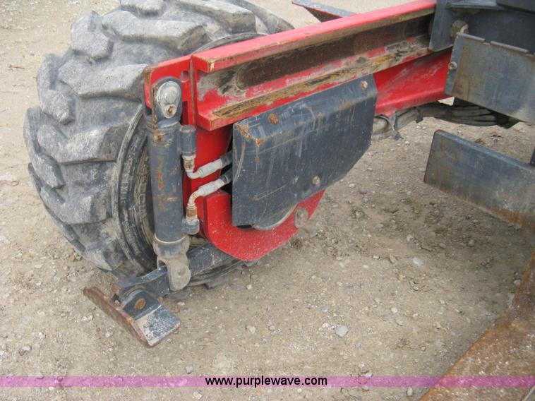 image for item E3077 1997 Moffett M5000 piggy back forklift